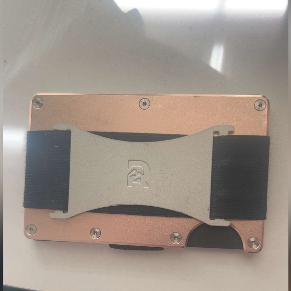 Rose Gold Ridge Wallet - Picture 6 of 7